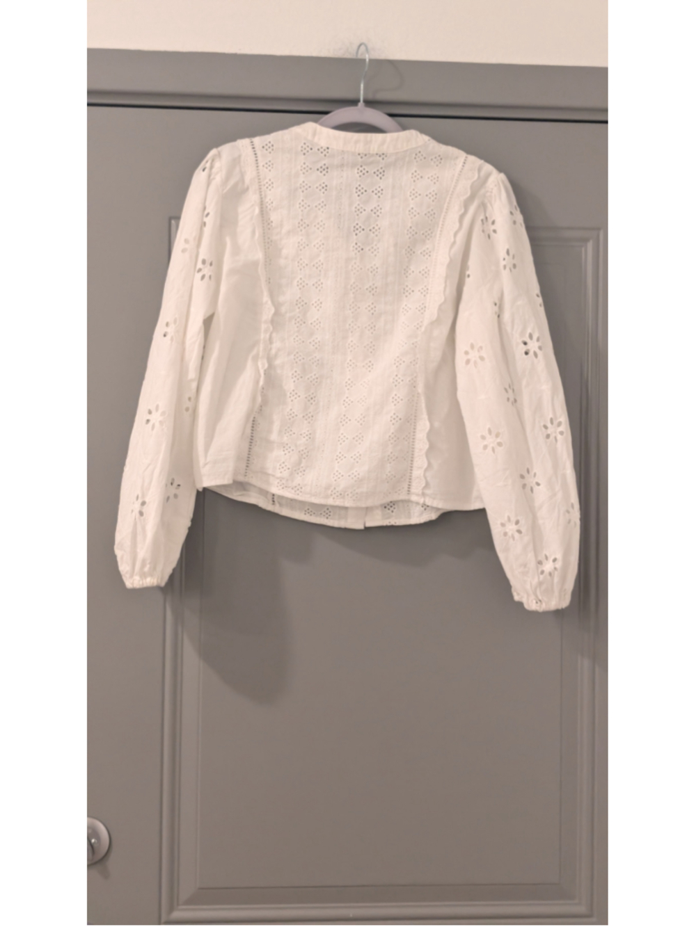 Women's Zara White Eyelet Embroidered Blouse Size S - Picture 5 of 10